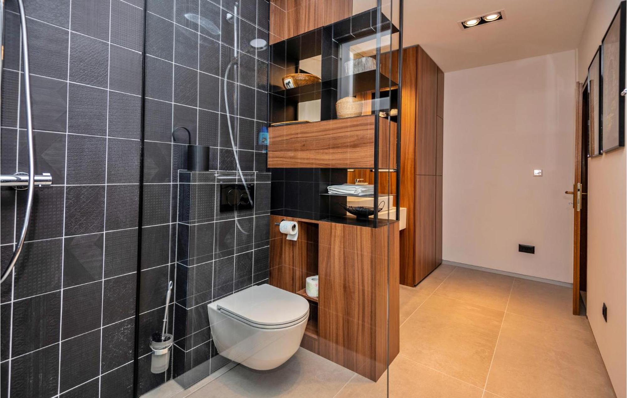 3 Bedroom Gorgeous Home In 马卡尔斯卡 外观 照片